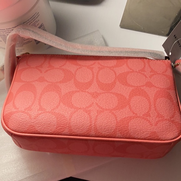 SOLD NWT Coach Nolita 19 in Signature Canvas pink lemonade bag and keyring - Picture 10 of 11